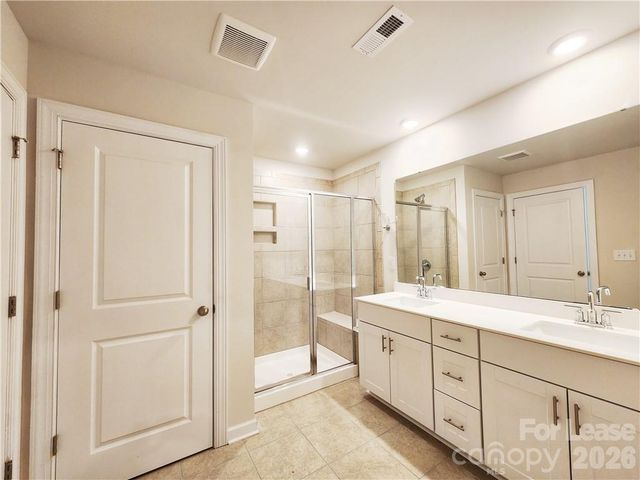 701 windage Way, Pineville, NC 28134