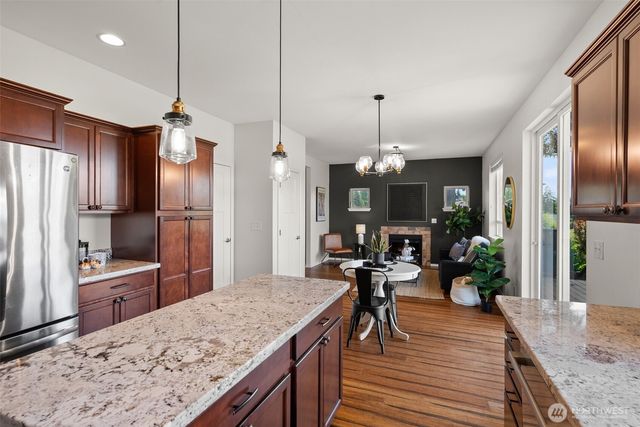 5091 May Street NW, Bremerton, WA 98311