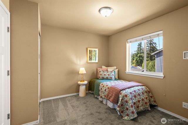 5091 May Street NW, Bremerton, WA 98311