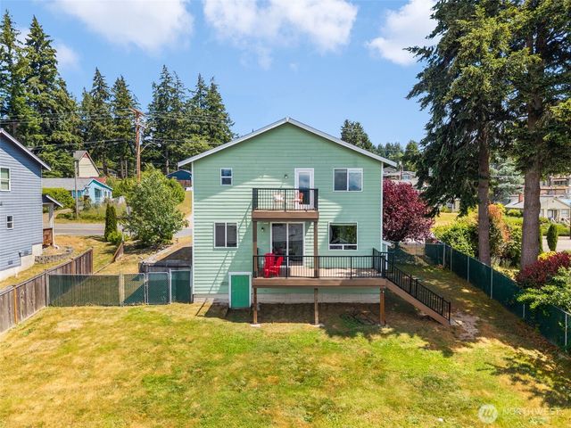 5091 May Street NW, Bremerton, WA 98311