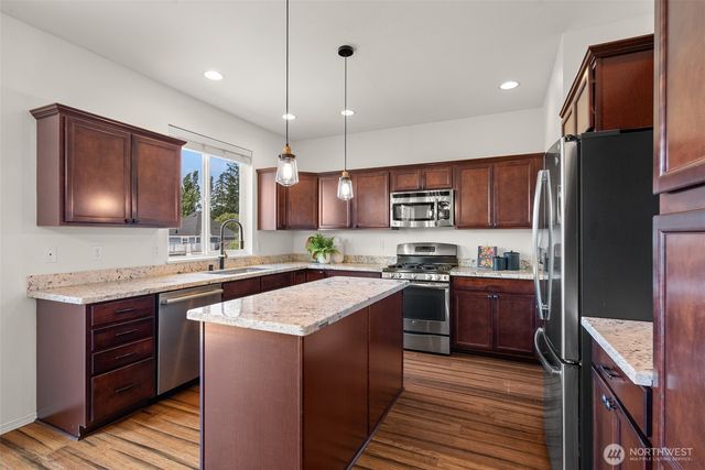 5091 May Street NW, Bremerton, WA 98311