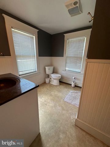 908 SE FRONT ST, Milford, DE 19963