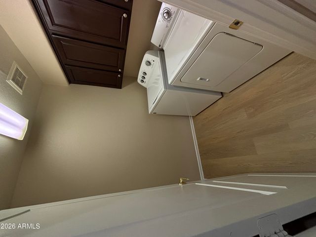 3523 W WHISPERING WIND Drive, Glendale, AZ 85310