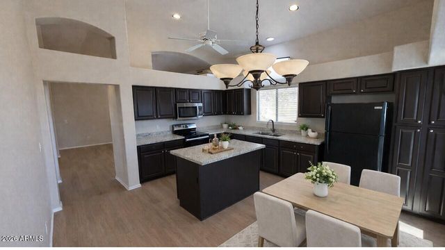 3523 W WHISPERING WIND Drive, Glendale, AZ 85310