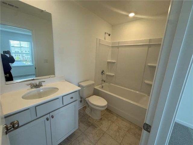 99 Epperly Way, Tucker, GA 30084
