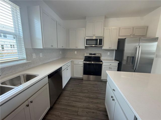 99 Epperly Way, Tucker, GA 30084