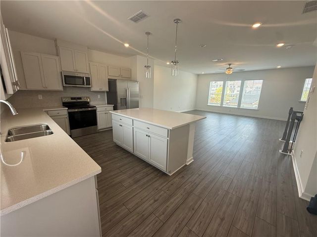99 Epperly Way, Tucker, GA 30084