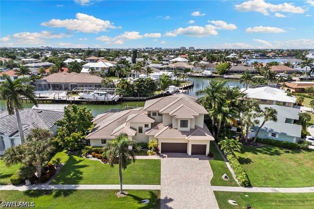 580 Goldcoast CT, Marco Island, FL 34145