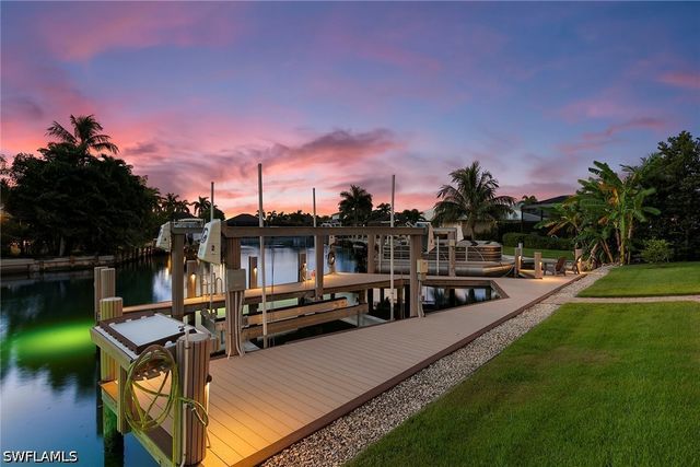 580 Goldcoast CT, Marco Island, FL 34145