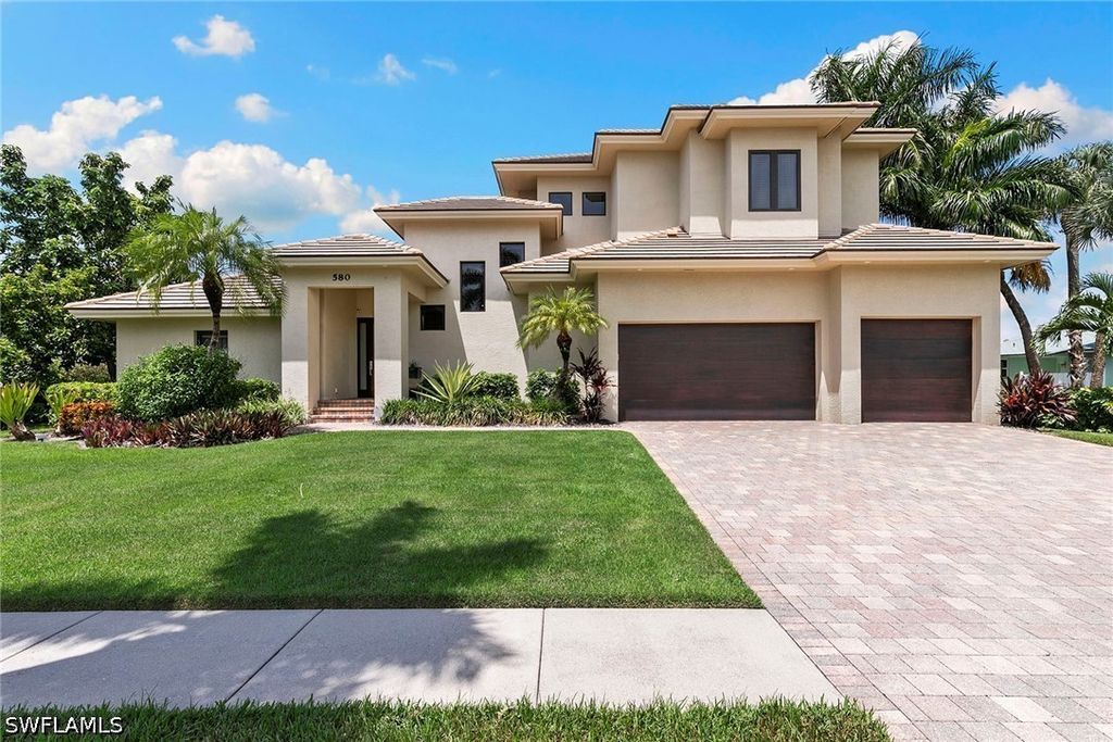580 Goldcoast CT, Marco Island, FL 34145