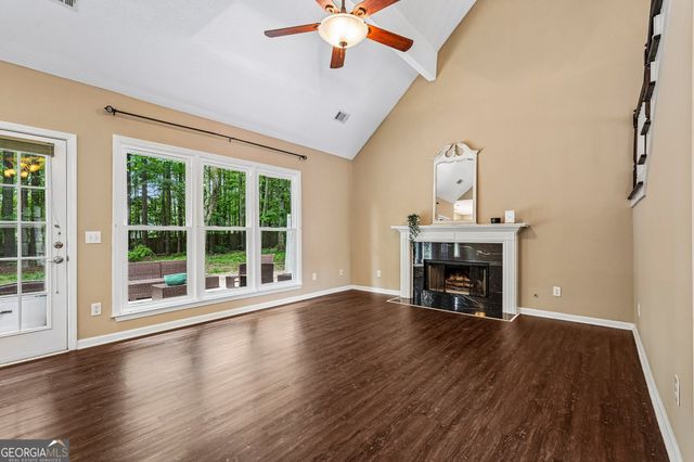 6395 Seymour Court NW, Acworth, GA 30101