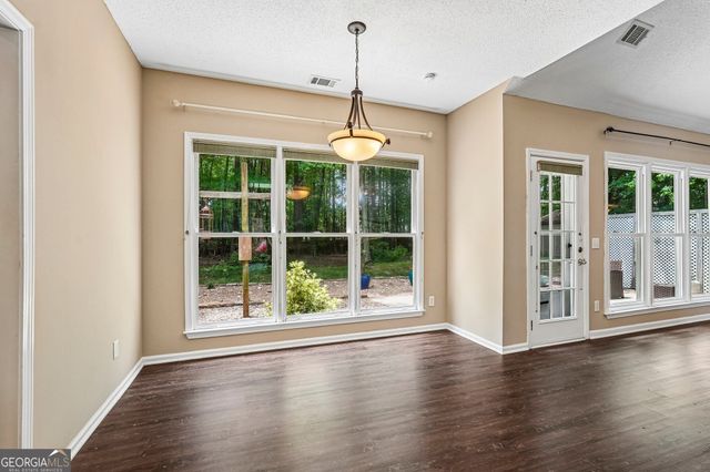 6395 Seymour Court NW, Acworth, GA 30101