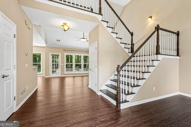 6395 Seymour Court NW, Acworth, GA 30101