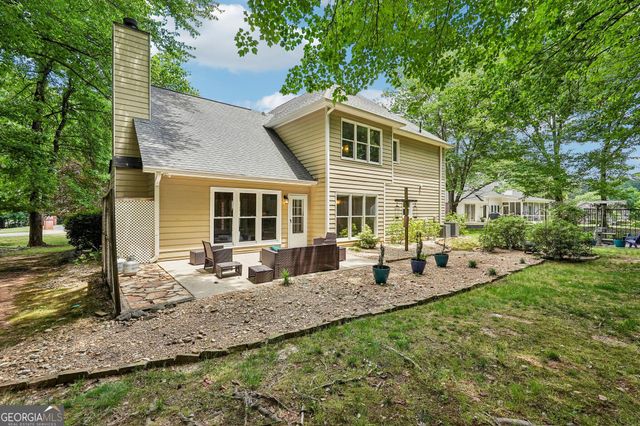 6395 Seymour Court NW, Acworth, GA 30101