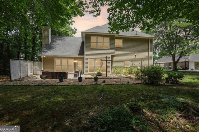 6395 Seymour Court NW, Acworth, GA 30101