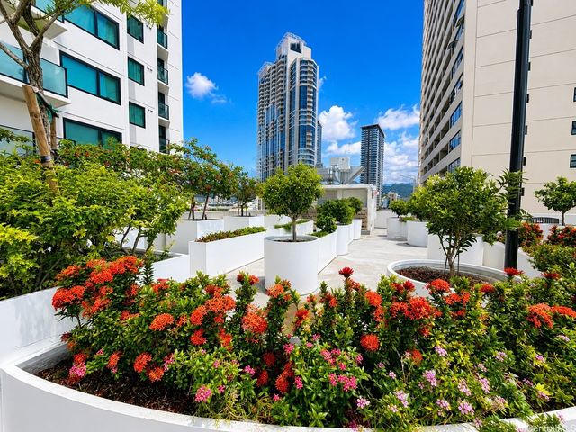615 Keawe Street 2006, Honolulu, HI 96813