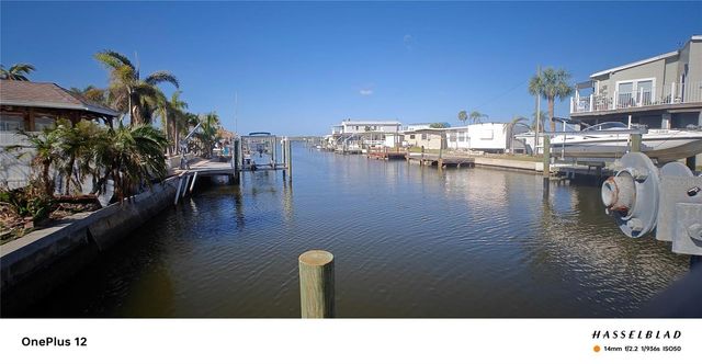 8521 42ND AVENUE N, St Petersburg, FL 33709