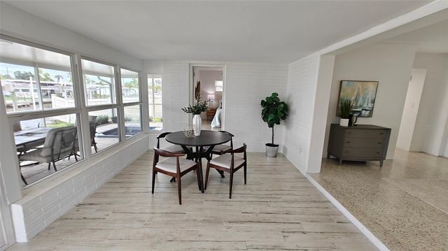 8521 42ND AVENUE N, St Petersburg, FL 33709
