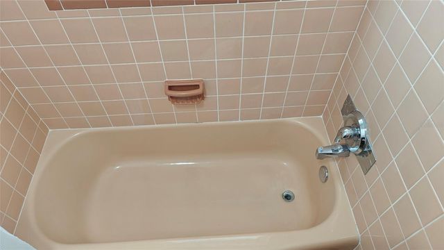 8521 42ND AVENUE N, St Petersburg, FL 33709