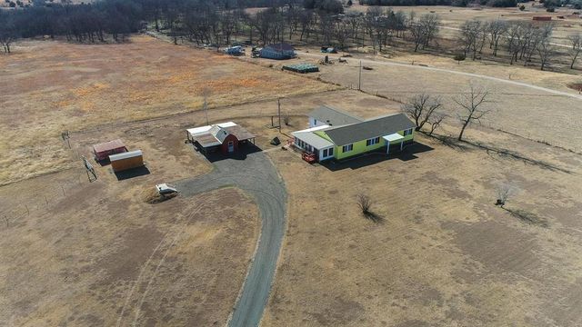 30716 E County Road 1650, Elmore City, OK 73433