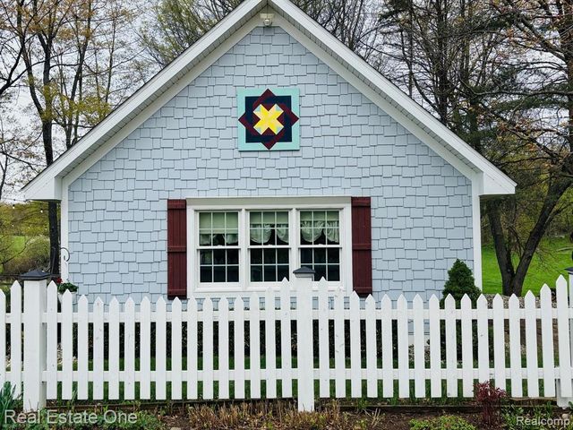 4203 Hough Road, Dryden, MI 48428
