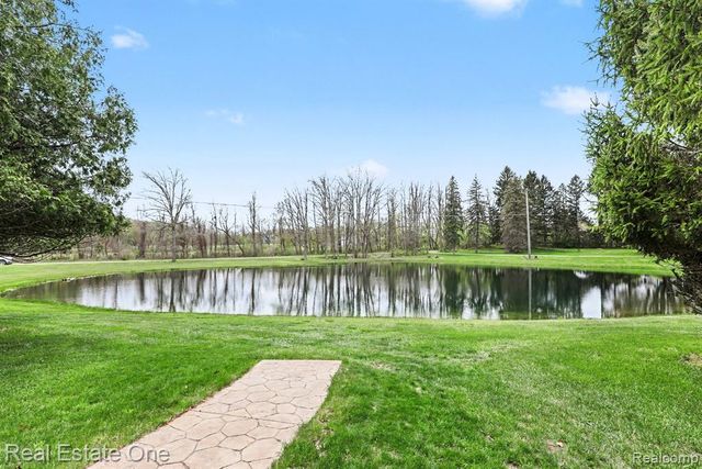 4203 Hough Road, Dryden, MI 48428