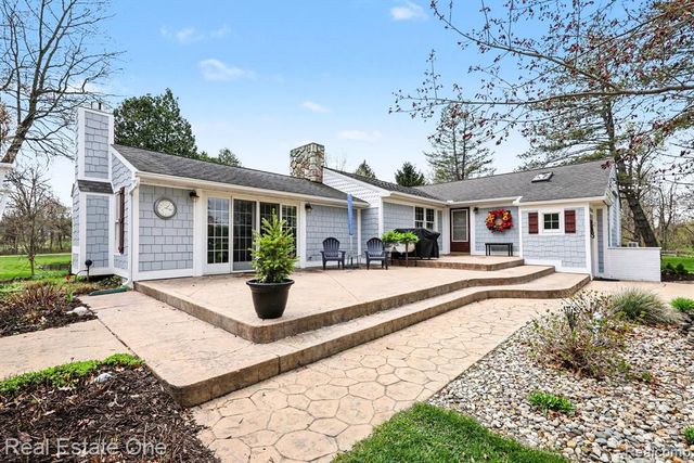4203 Hough Road, Dryden, MI 48428