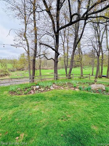 4203 Hough Road, Dryden, MI 48428