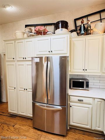 4203 Hough Road, Dryden, MI 48428