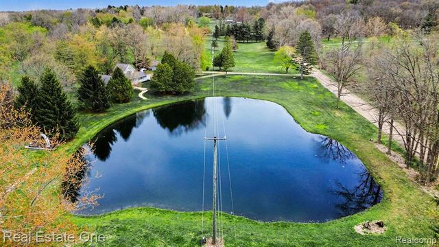 4203 Hough Road, Dryden, MI 48428