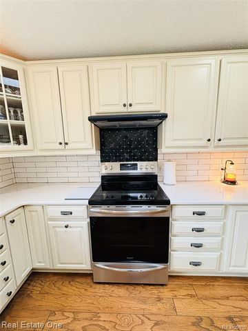 4203 Hough Road, Dryden, MI 48428