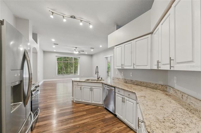 19713 ELLENDALE DRIVE, Land O Lakes, FL 34638