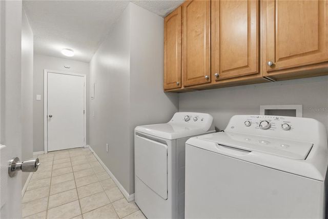 19713 ELLENDALE DRIVE, Land O Lakes, FL 34638