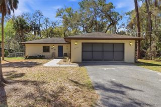 9740 W Cranberry Street, Crystal River, FL 34428