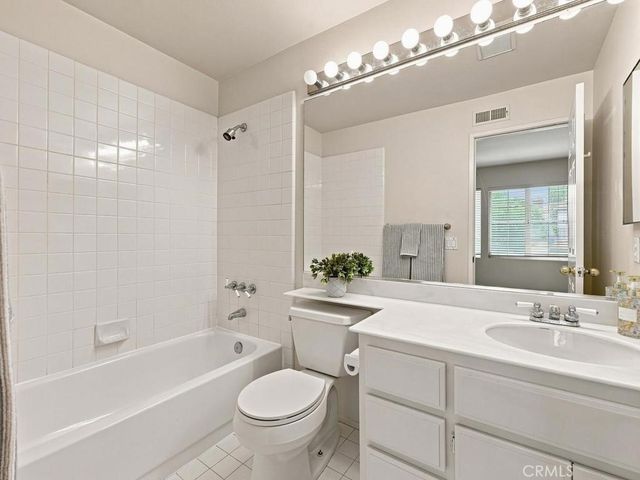 26229 Solrio, Mission Viejo, CA 92692