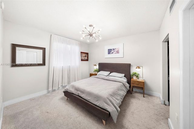 1250 S Miami Ave 1015, Miami, FL 33130