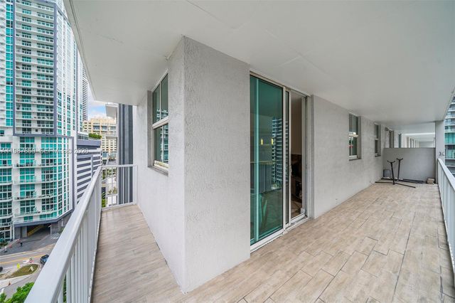 1250 S Miami Ave 1015, Miami, FL 33130