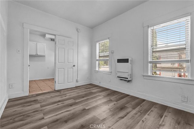 166 E 36th, Los Angeles, CA 90011