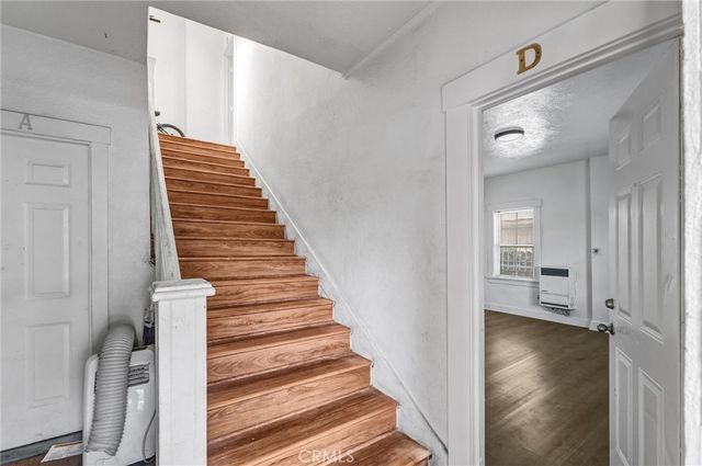 166 E 36th, Los Angeles, CA 90011