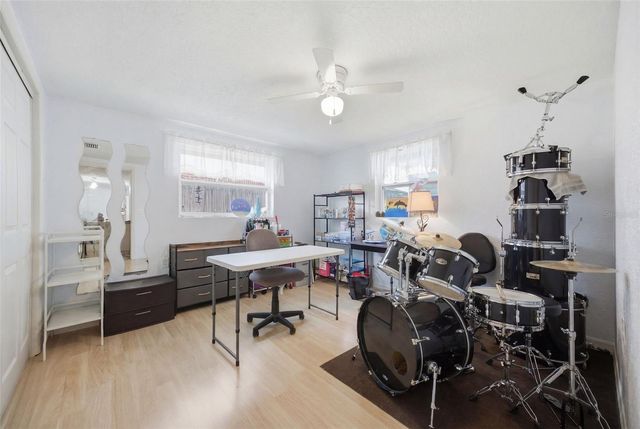 5347 FLORA AVENUE, Holiday, FL 34690