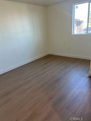 409 E 99th Street, Los Angeles, CA 90003