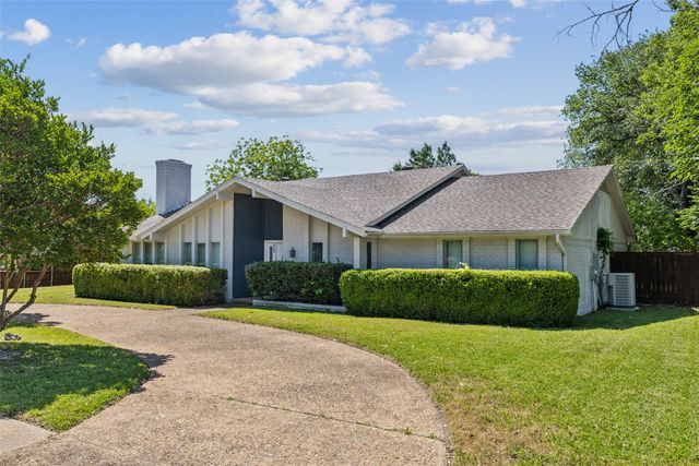 6908 Heatherknoll Drive, Dallas, TX 75248