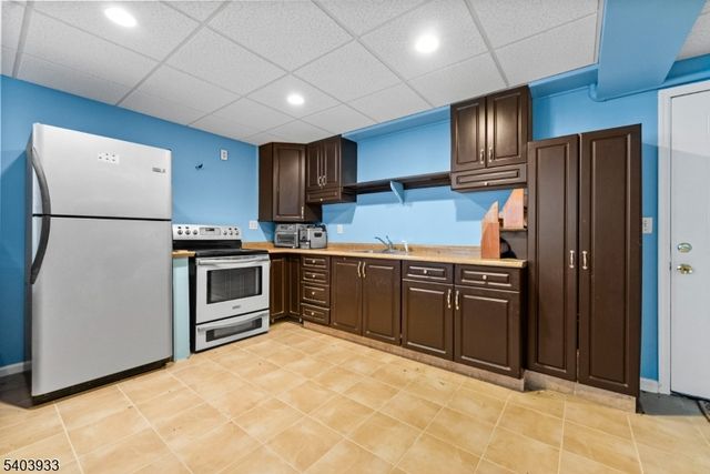 21 Mountaintop Rd, Montague Twp., NJ 07827