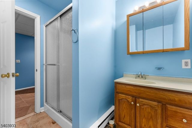 21 Mountaintop Rd, Montague Twp., NJ 07827