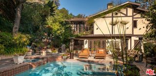 9415 Cherokee Lane, Beverly Hills, CA 90210
