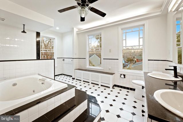 1250 ASHBOURNE RD, Elkins Park, PA 19027