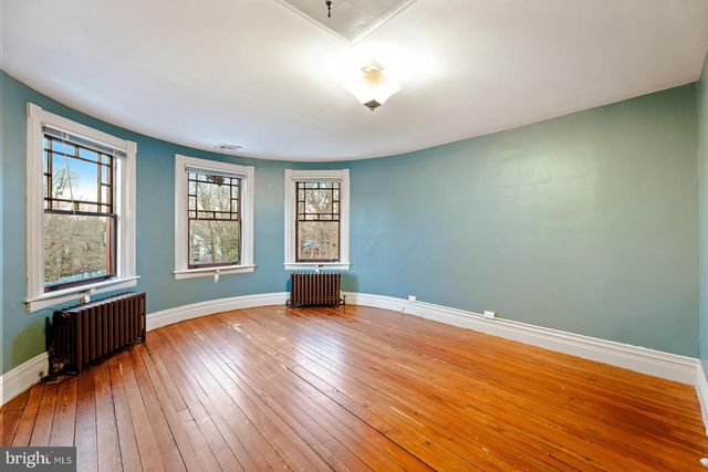 1250 ASHBOURNE RD, Elkins Park, PA 19027