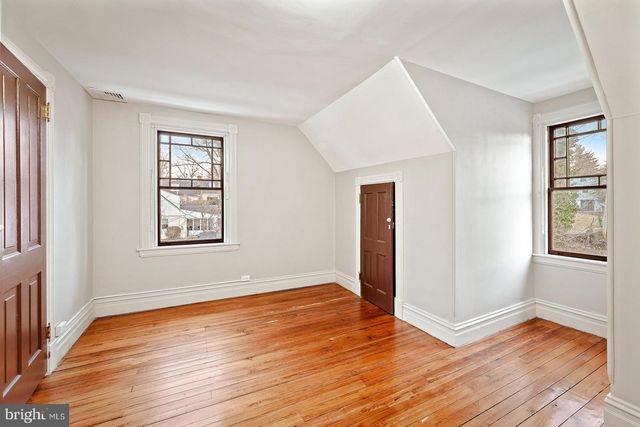 1250 ASHBOURNE RD, Elkins Park, PA 19027