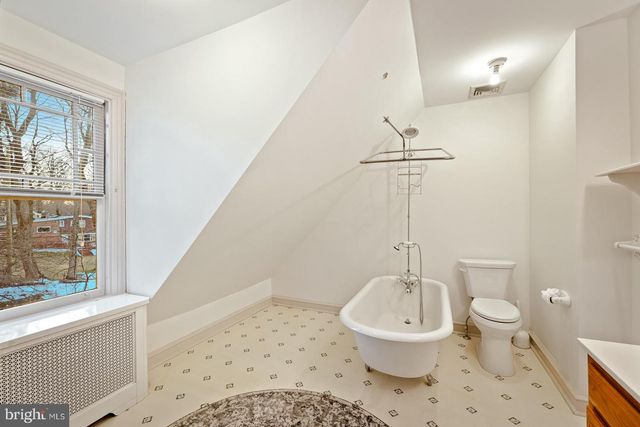 1250 ASHBOURNE RD, Elkins Park, PA 19027