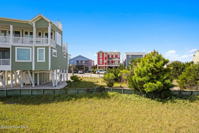 862 Ocean Boulevard W, Supply, NC 28462